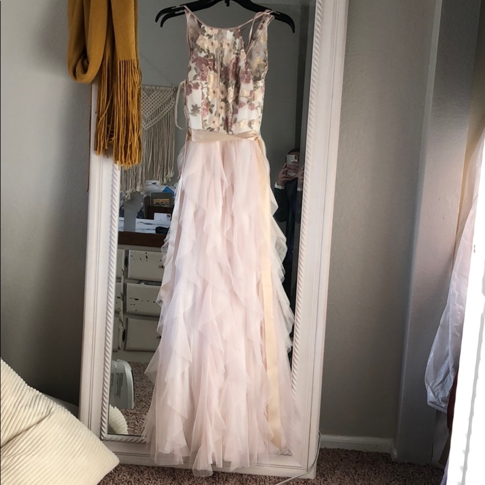 Semi floral prom dress